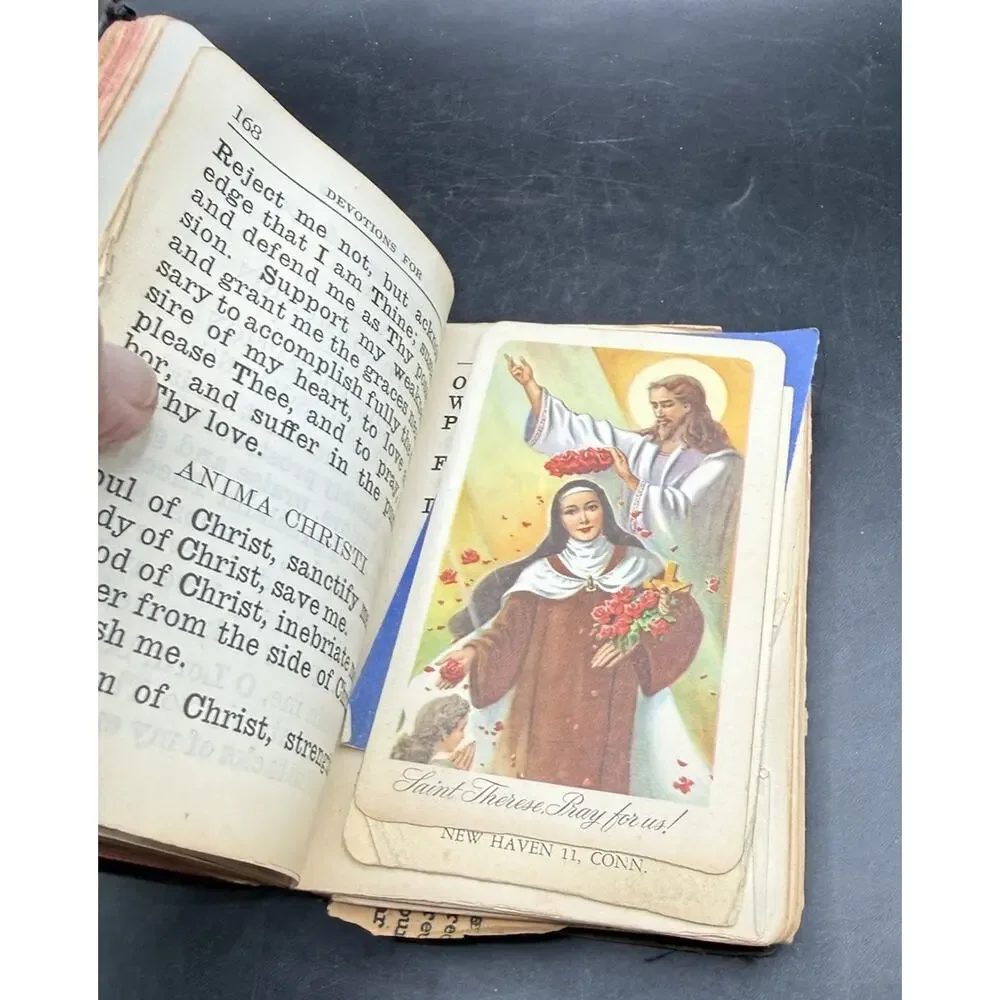 Priest Personal 1940’s Key Of Heaven Catholic Devotions Loaded W Holy Cards!